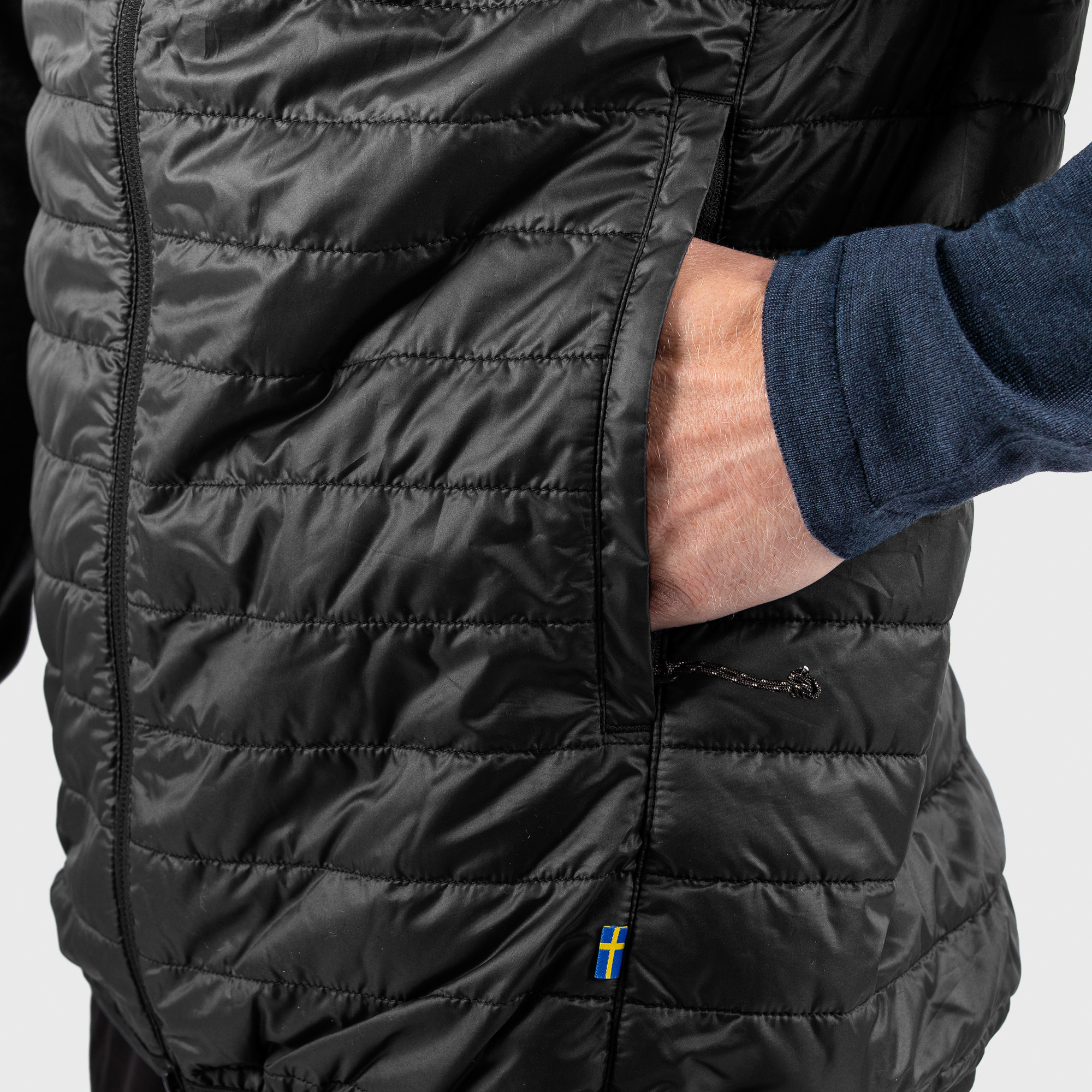 Abisko Padded Vest M - Image 4