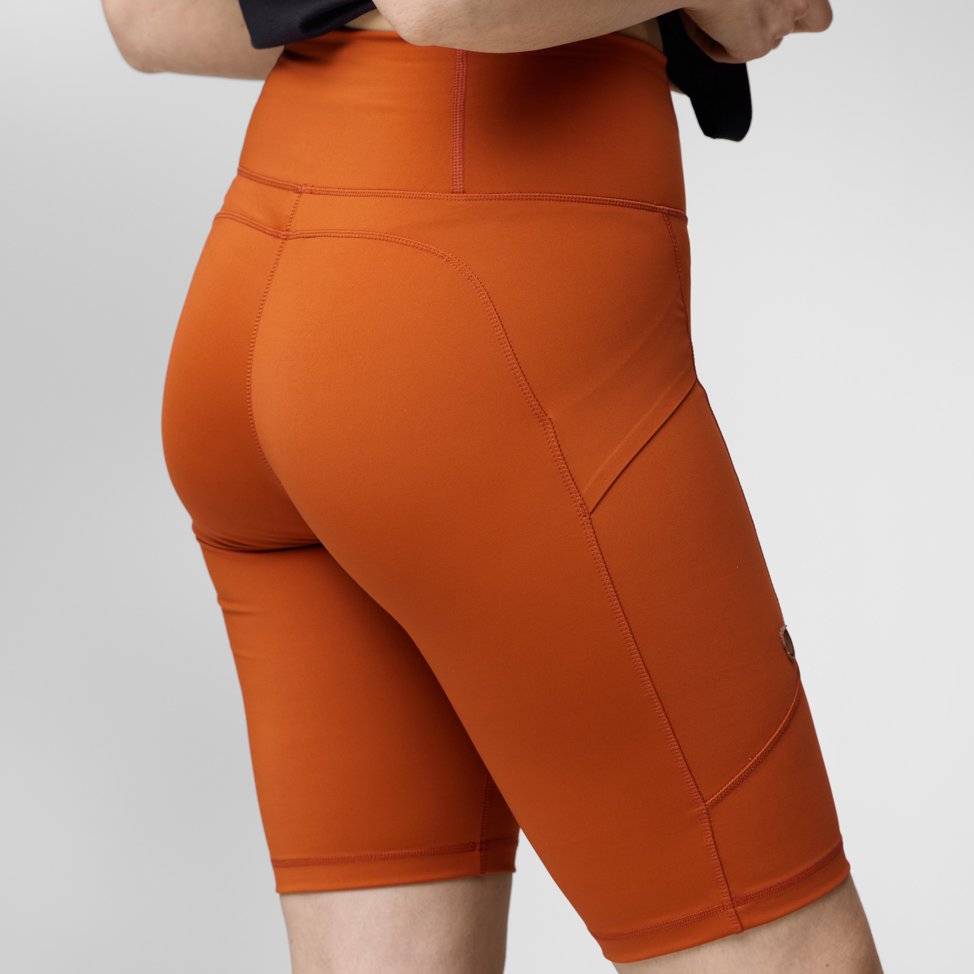 Abisko Short Tights W - Image 3
