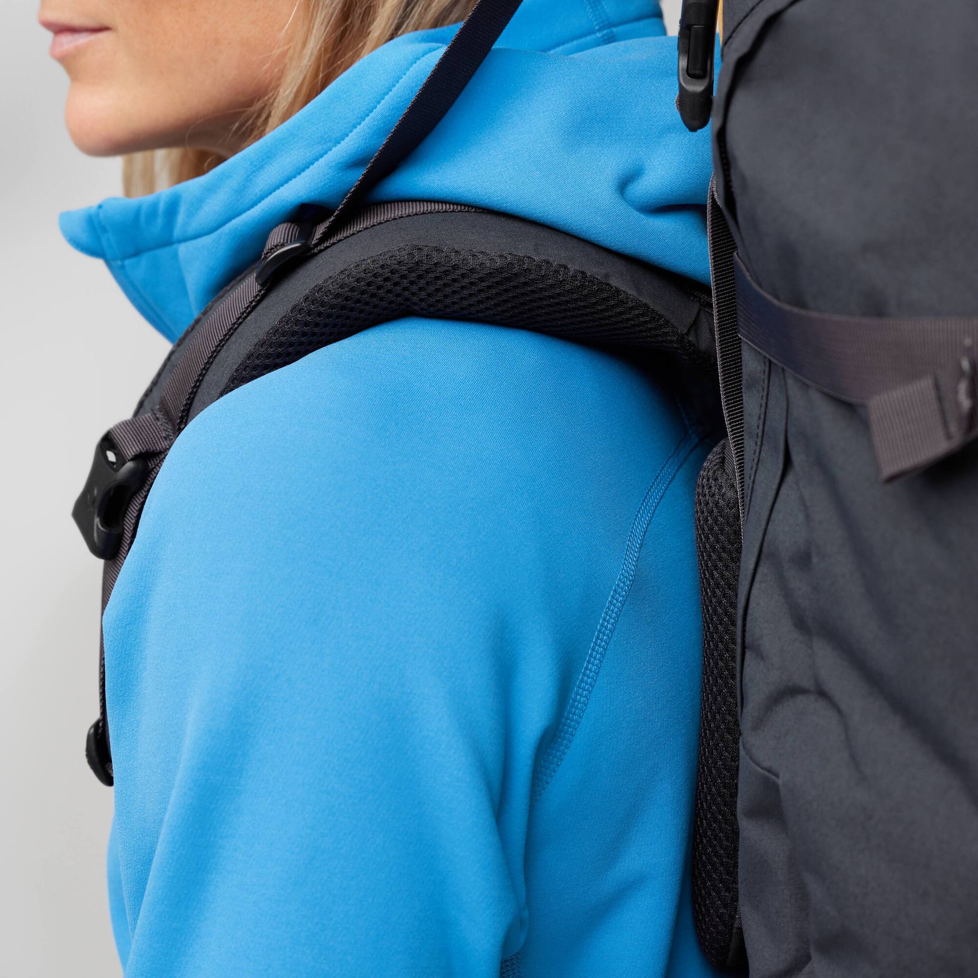Expedition Fleece Hoodie W - Image 8
