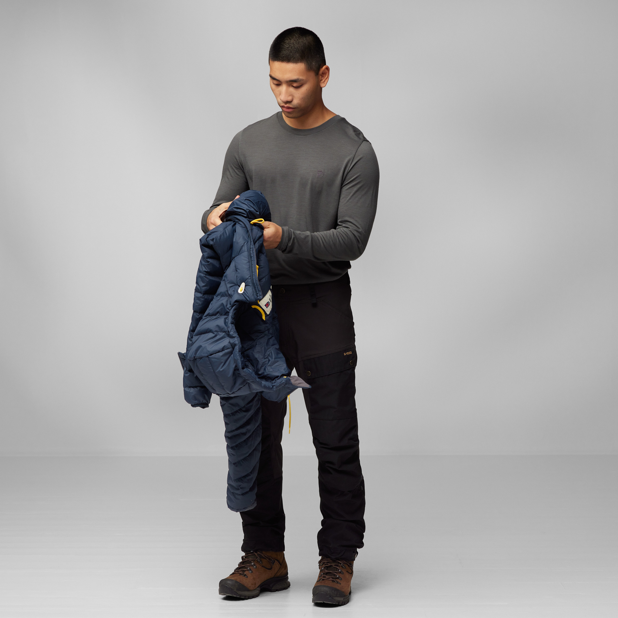 Expedition Pack Down Hoodie M - Image 11