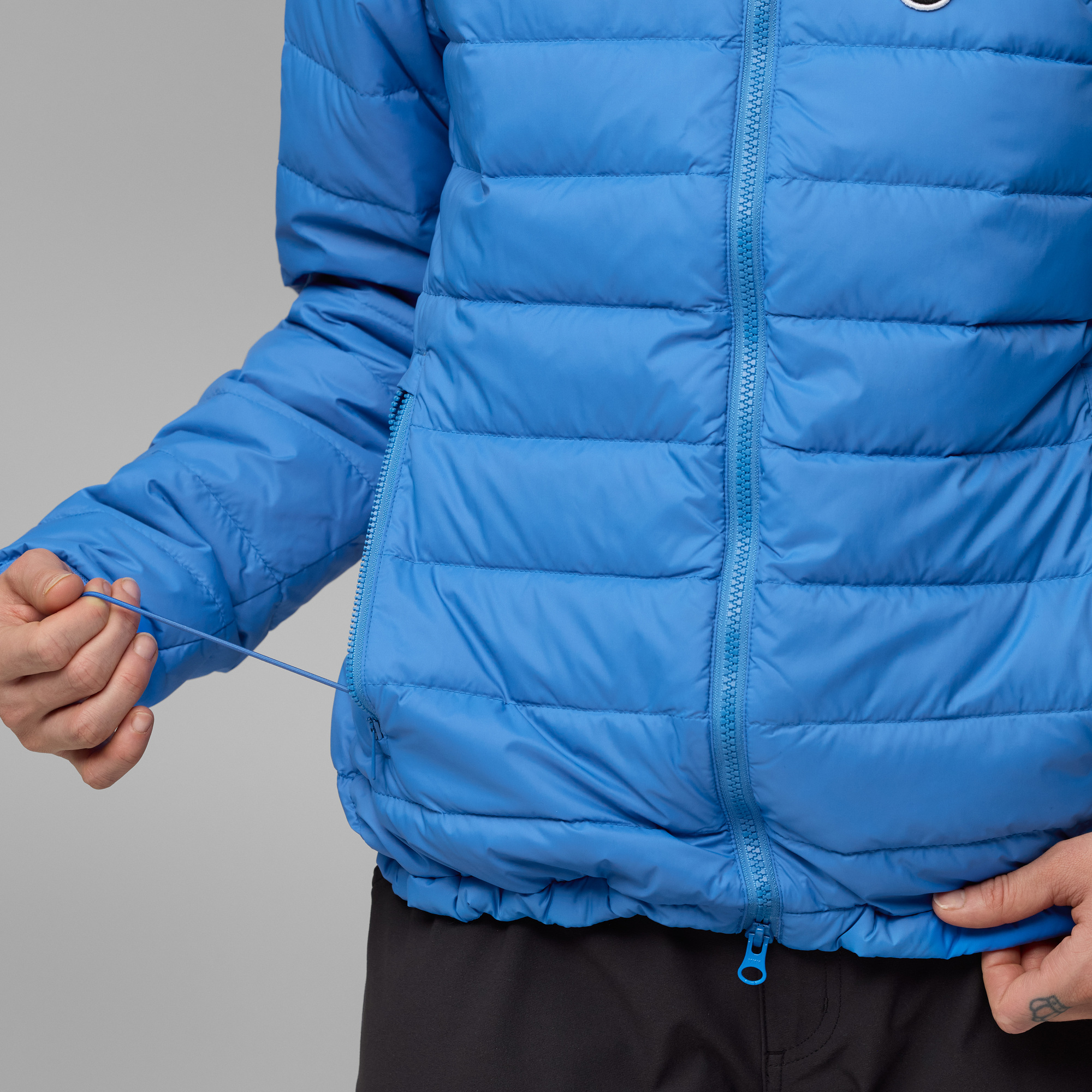 Expedition Pack Down Hoodie W - Image 8