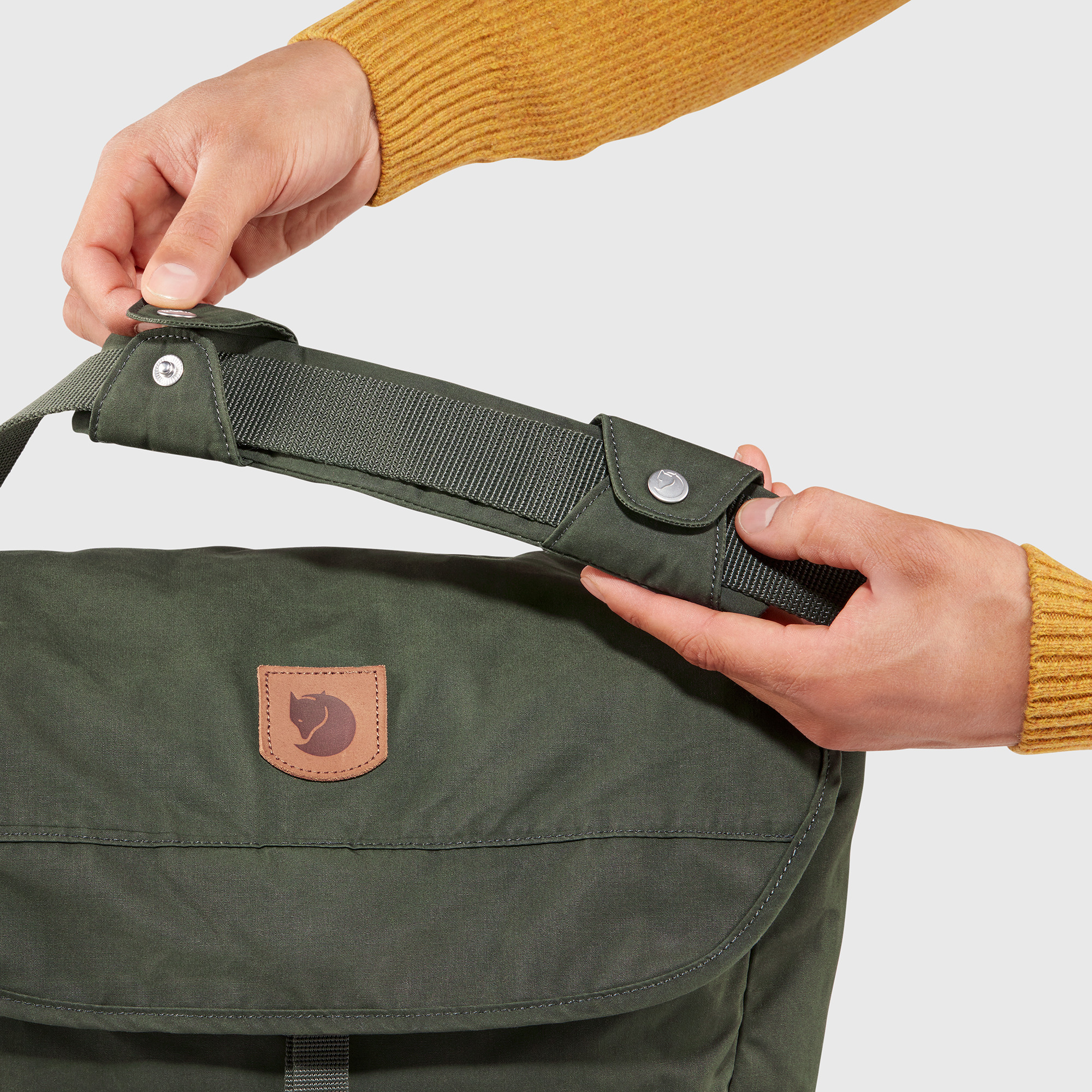Greenland Shoulder Bag - Image 20