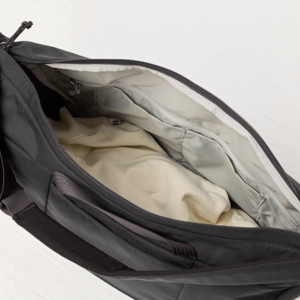 Färden Crossbody - Image 8