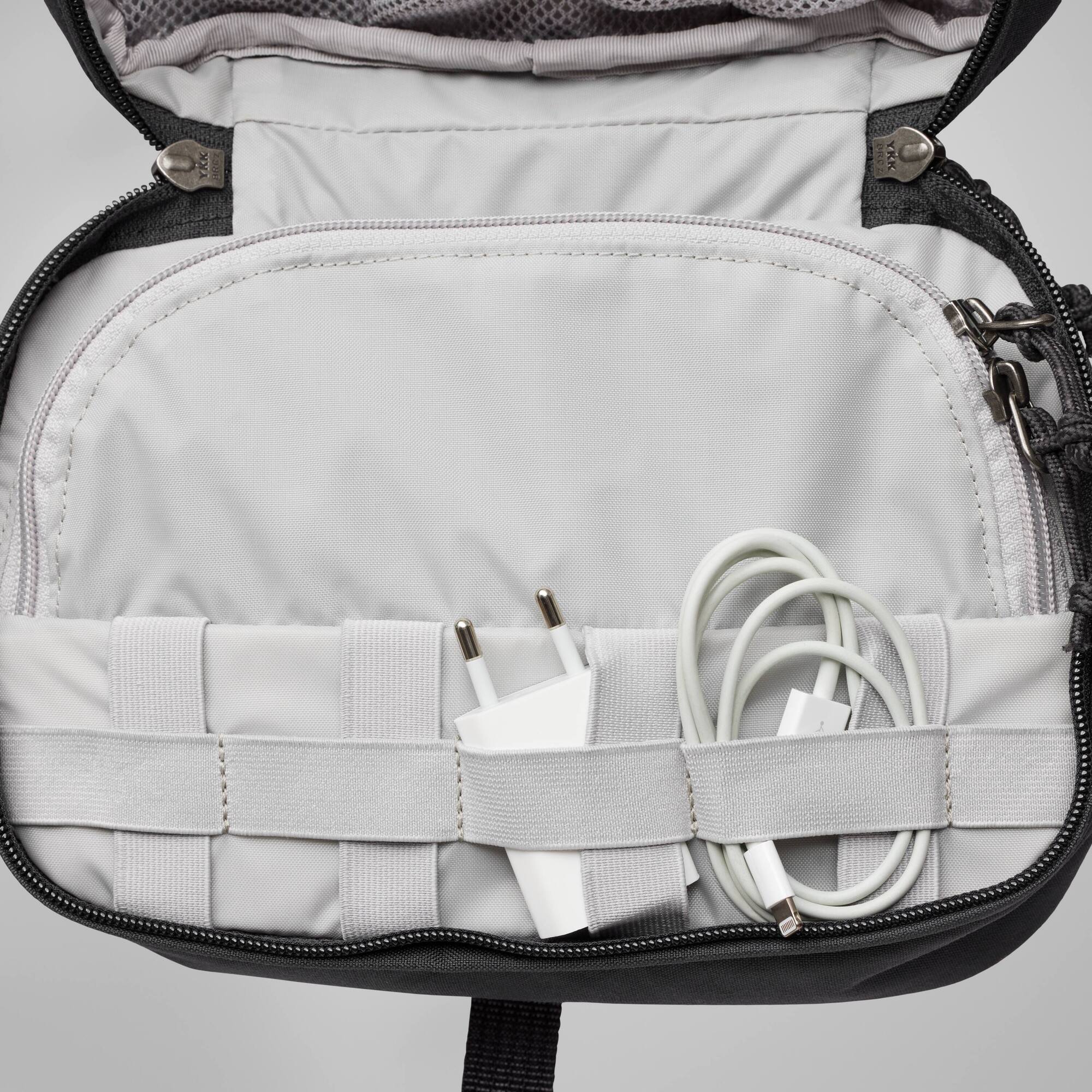 Färden Necessity Bag - Image 4