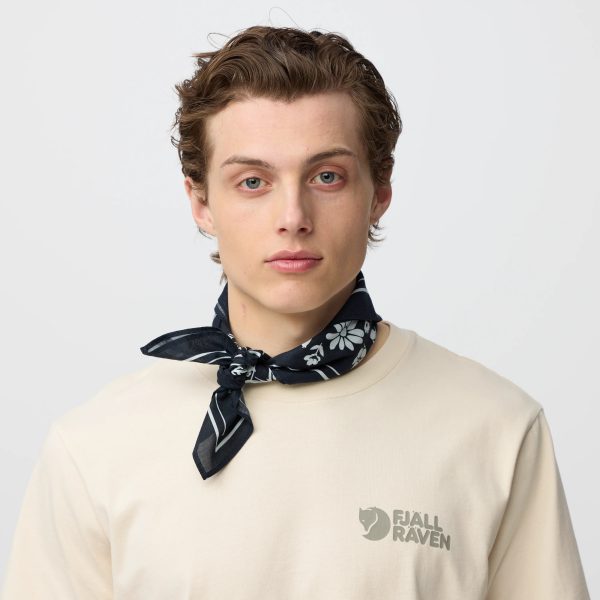 Fjällblomster Bandana - Image 2