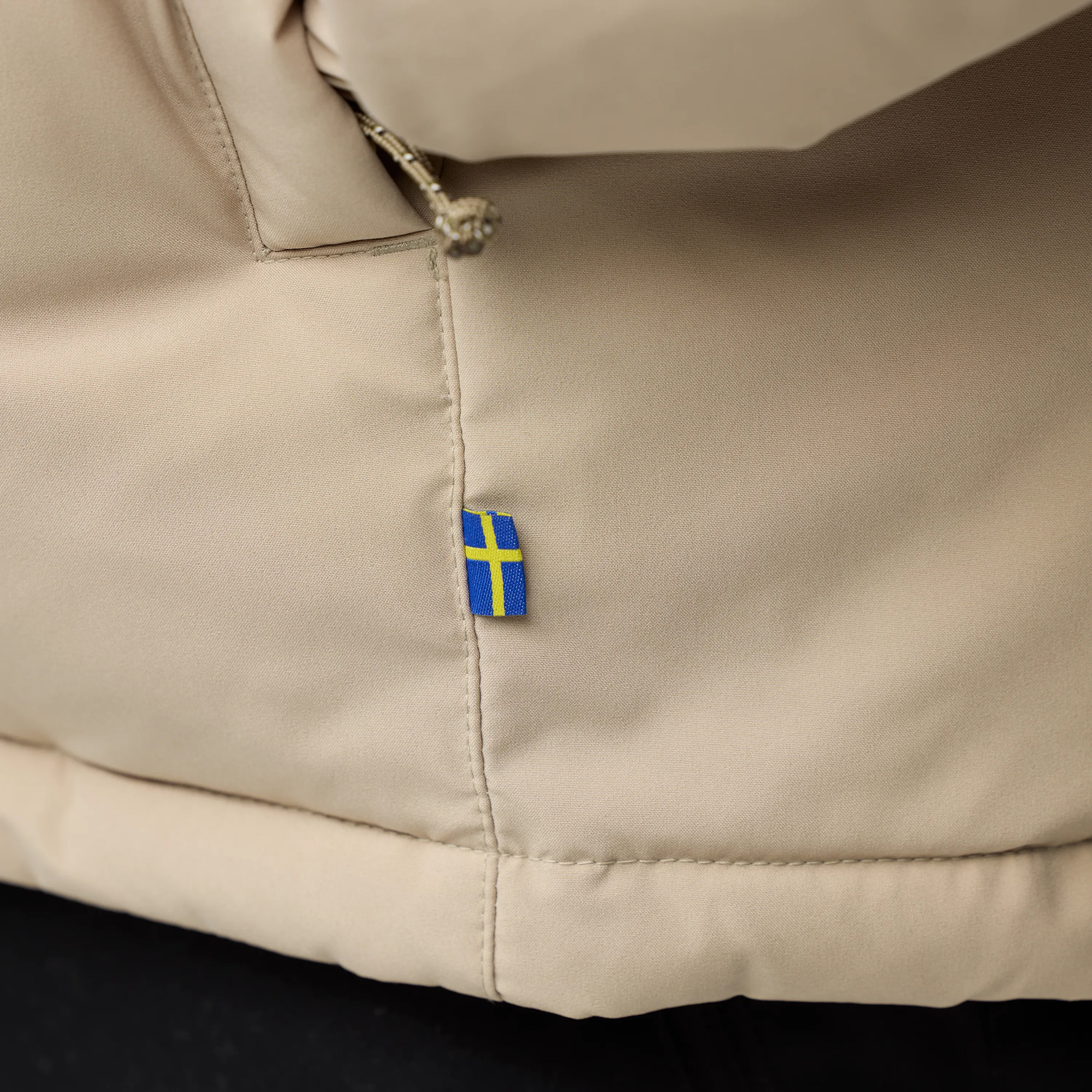 Fjällräven Kamas Lite Down Jkt M - Image 9