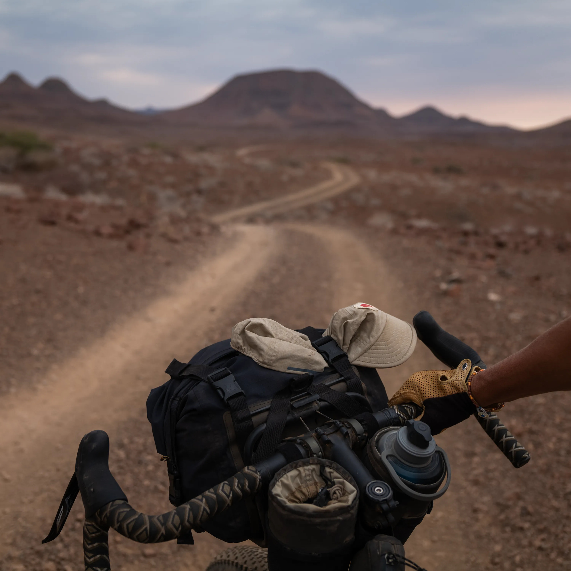 Hoja Handlebar Rolltop - Image 6