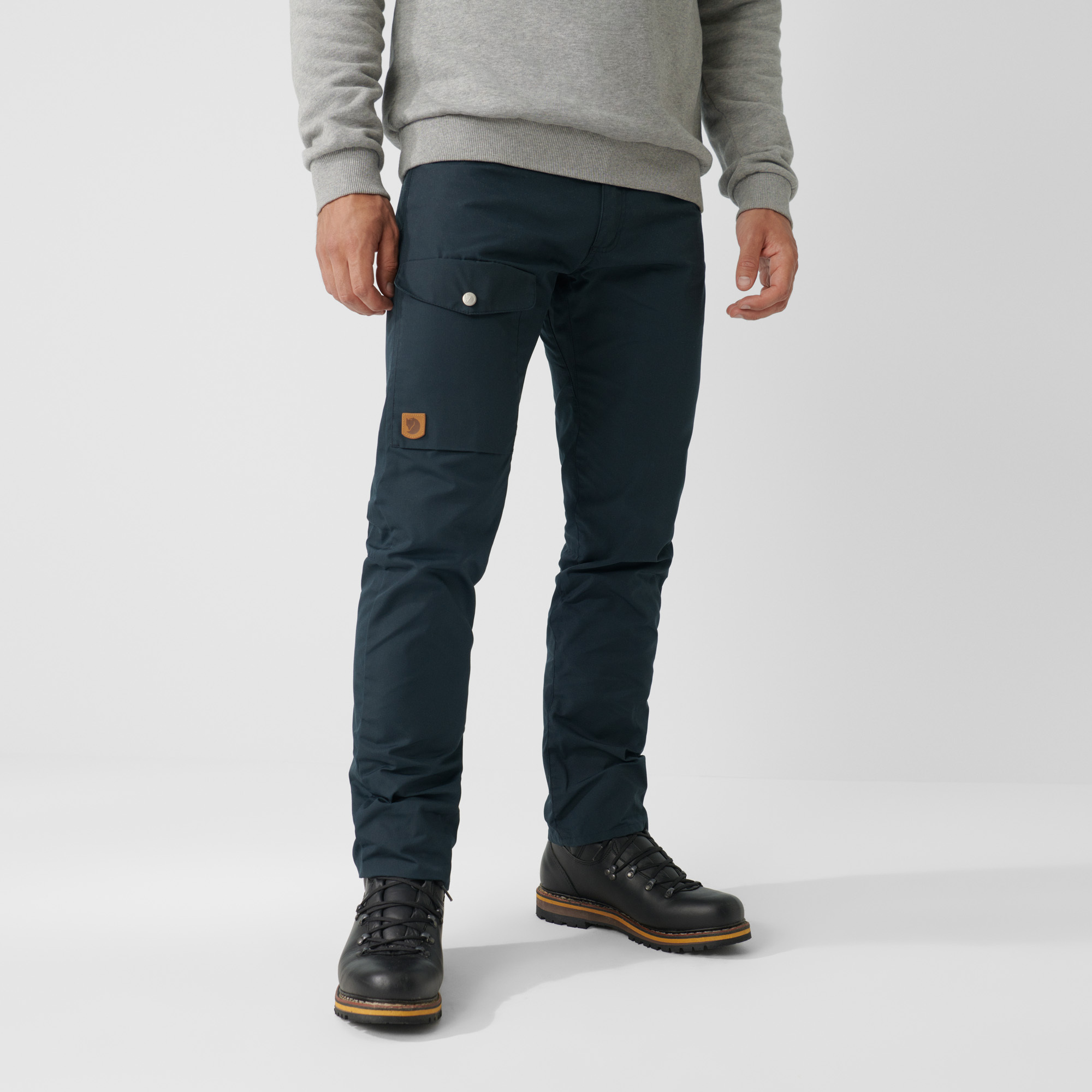 Greenland Jeans M Long - Image 3