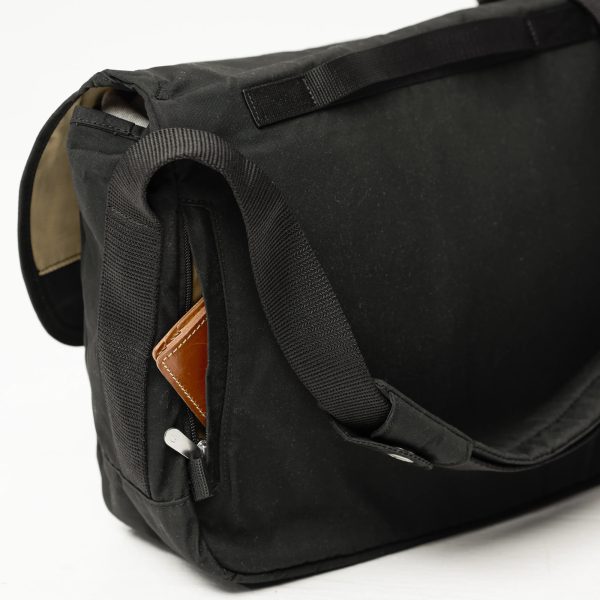 Greenland Shoulder Bag - Image 11