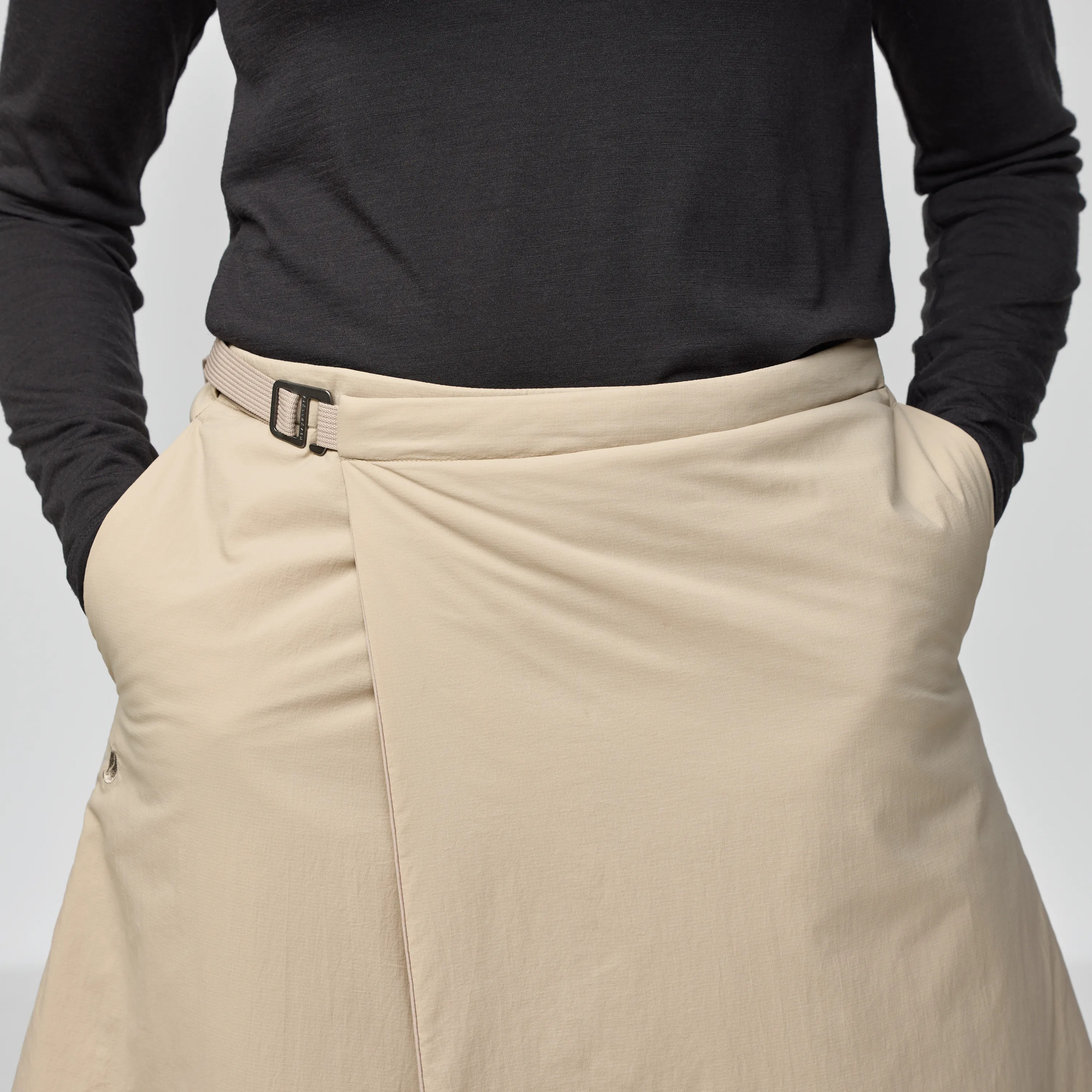HC Insulated Skirt W - Image 4