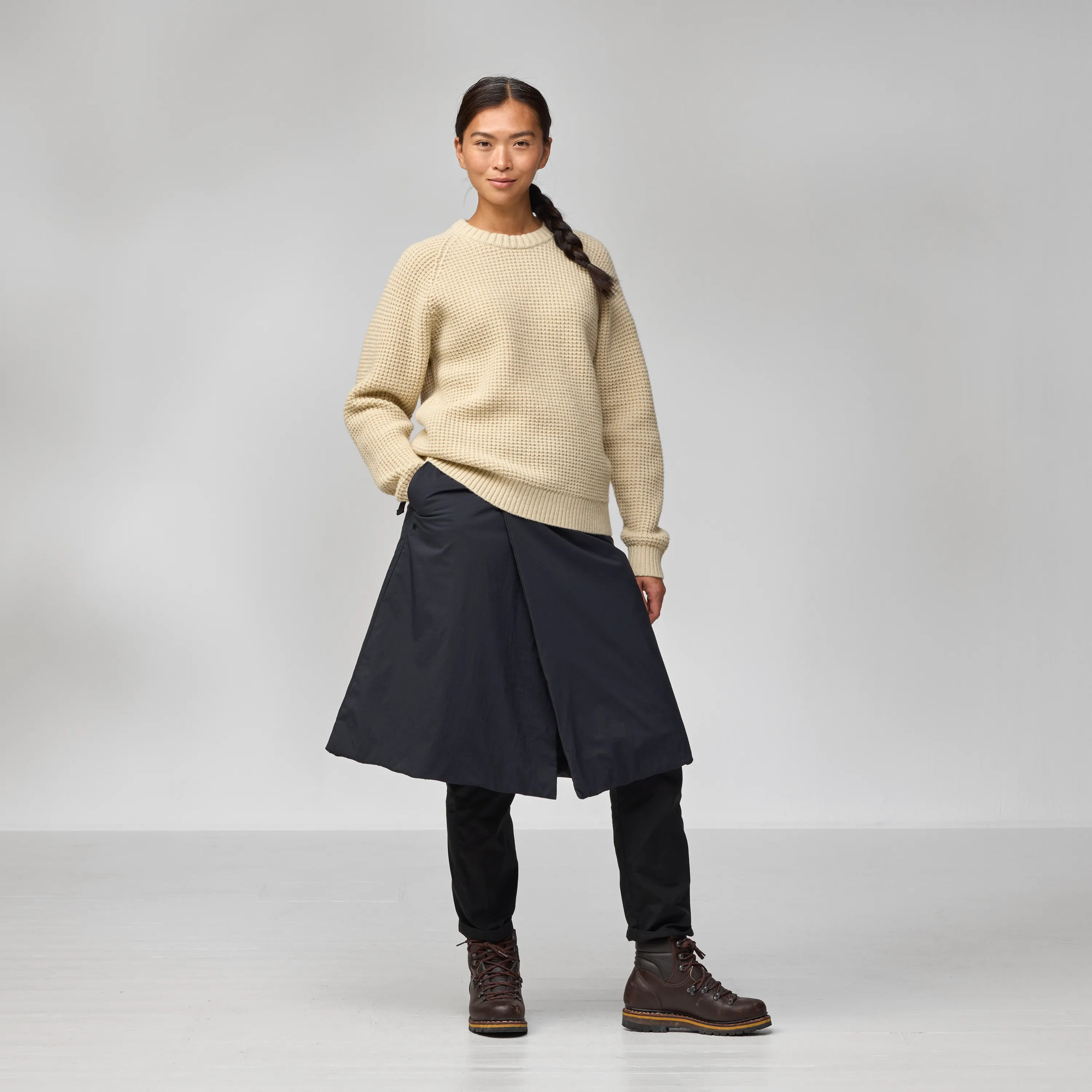 HC Insulated Skirt W - Image 8