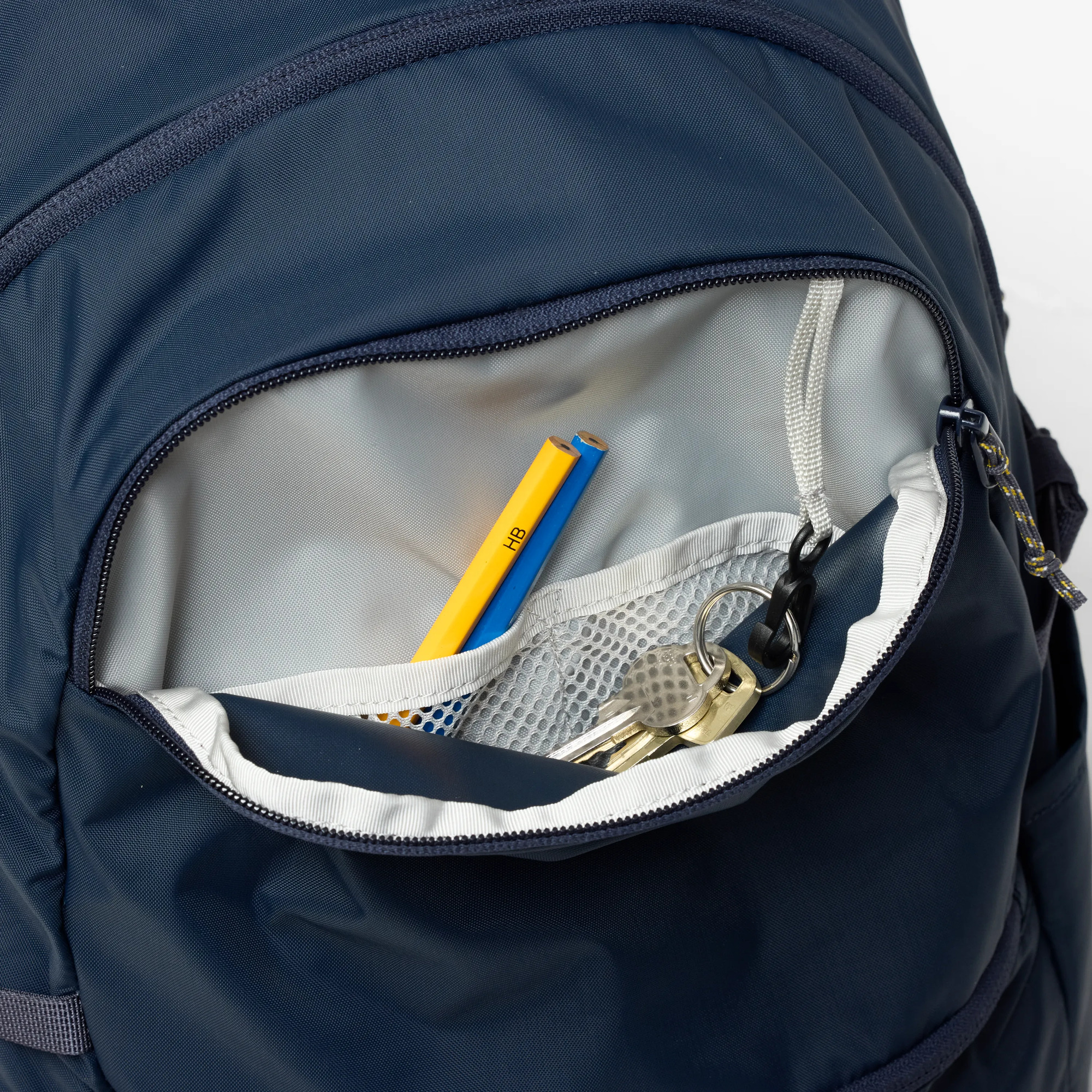High Coast Backpack 24 - Image 7