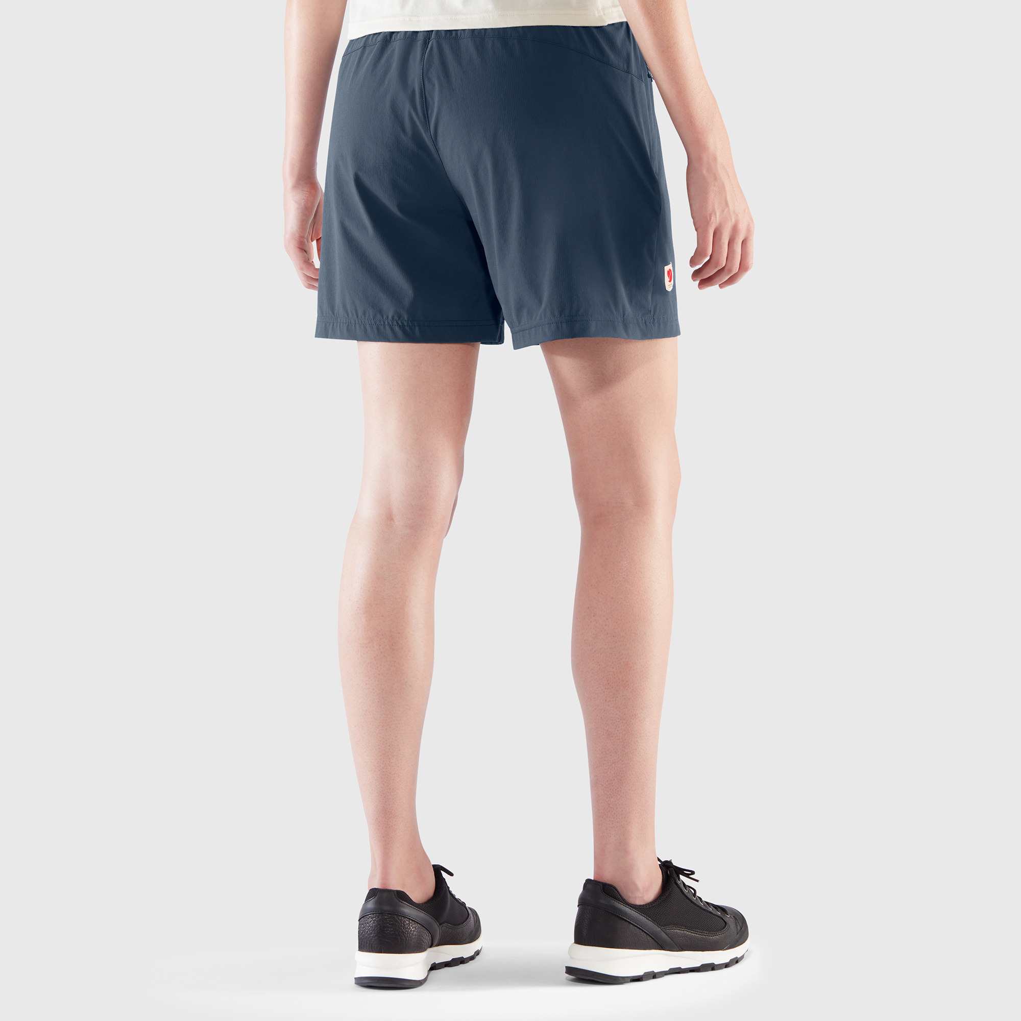 High Coast Relaxed Shorts W - Image 2