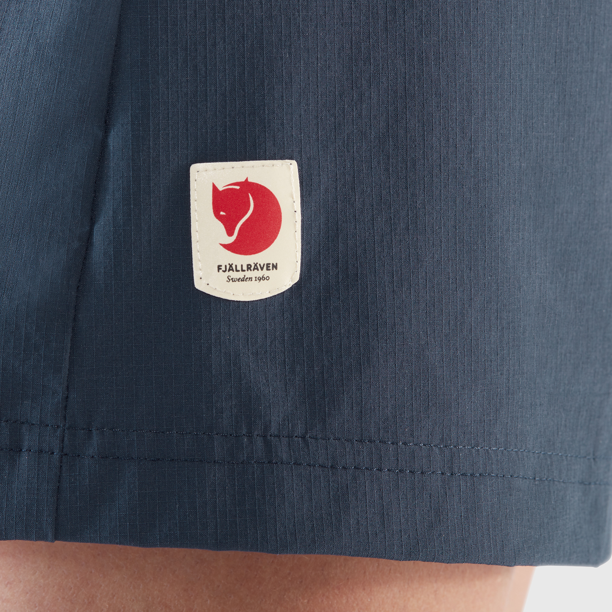 High Coast Relaxed Shorts W - Image 6