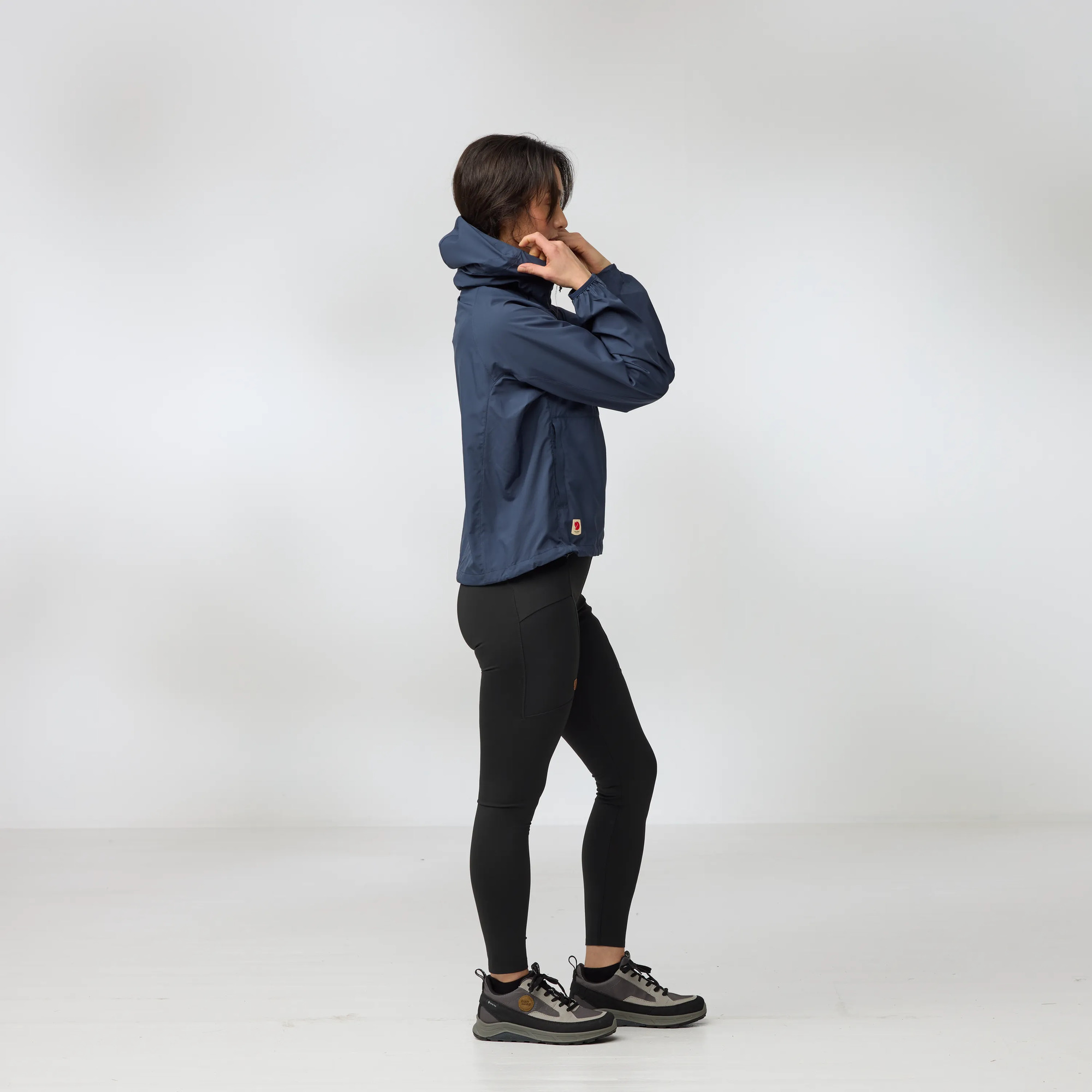 High Coast Short Wind Hoodie W - Image 3