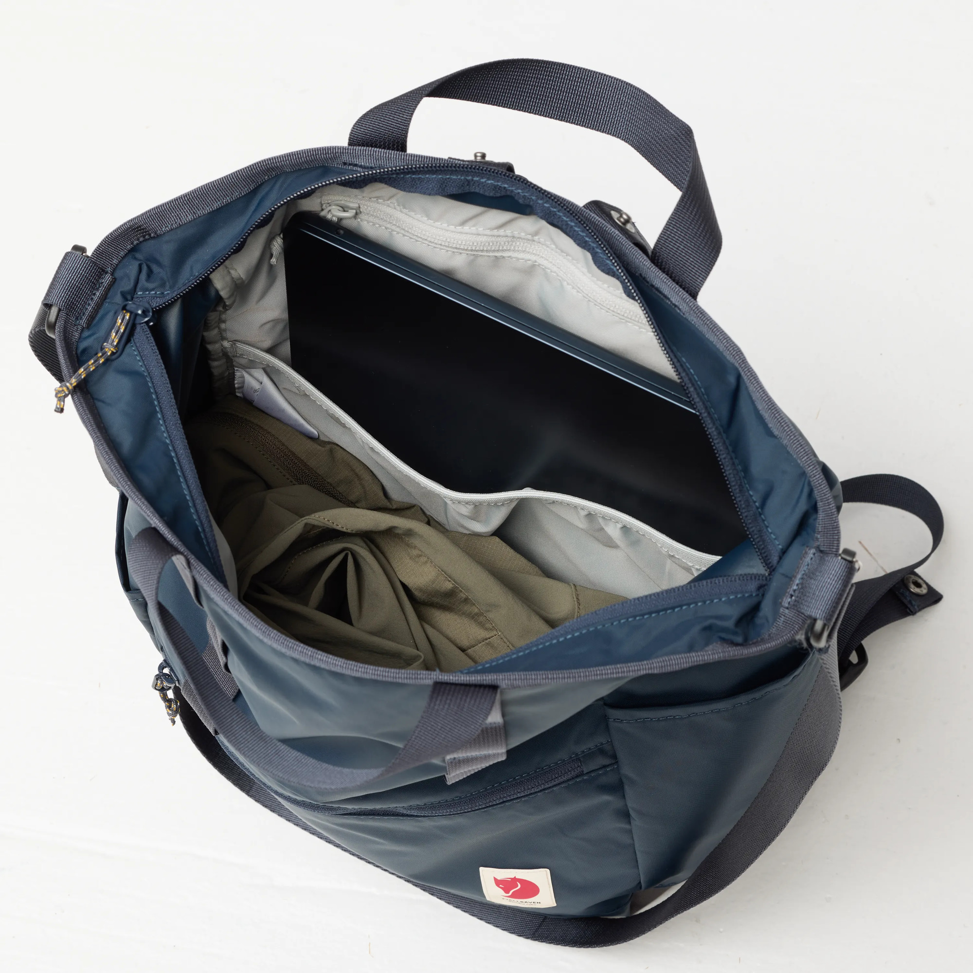 High Coast Totepack - Image 6
