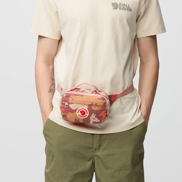 Kånken Graphics Hip Pack - Image 6