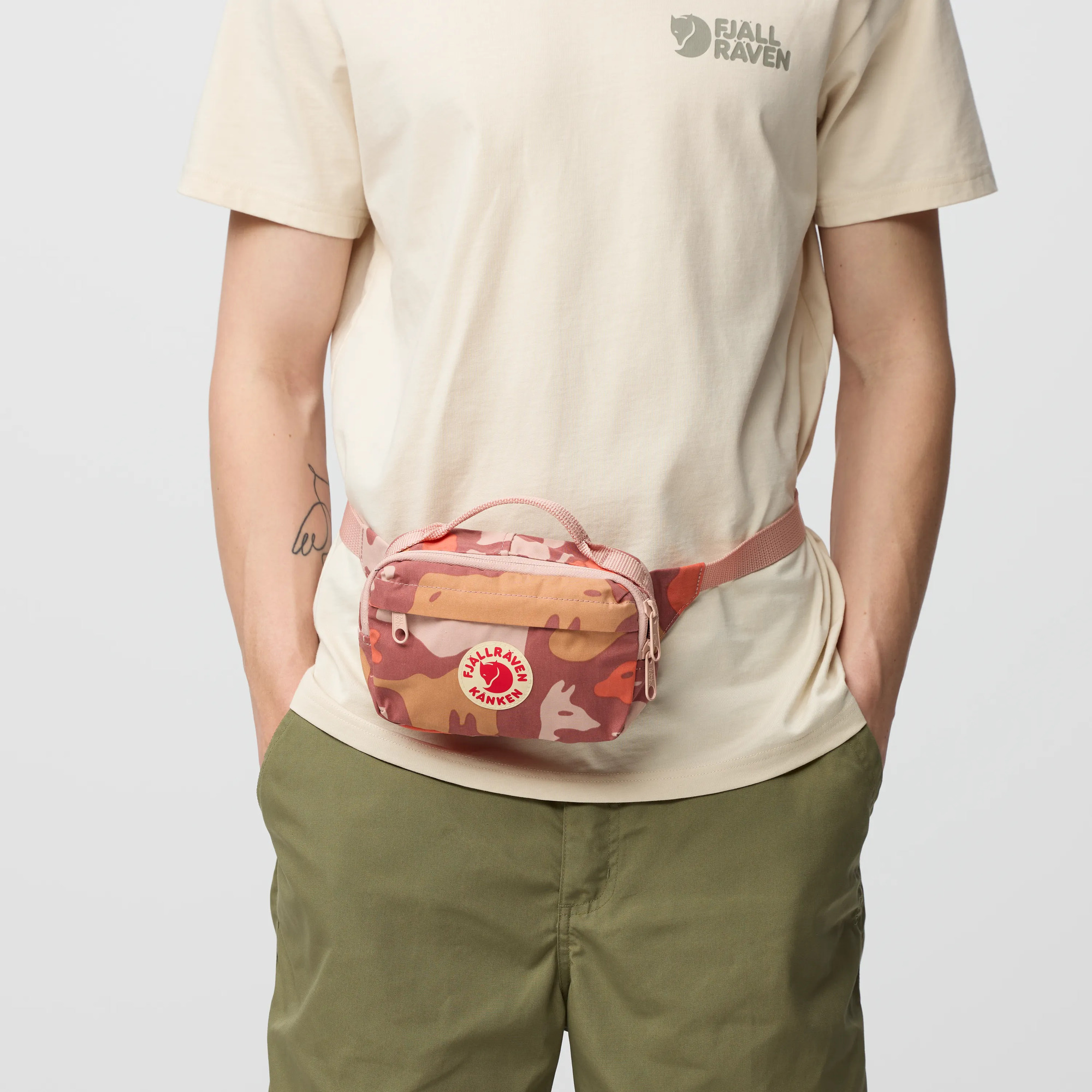 Kånken Graphics Hip Pack - Image 6