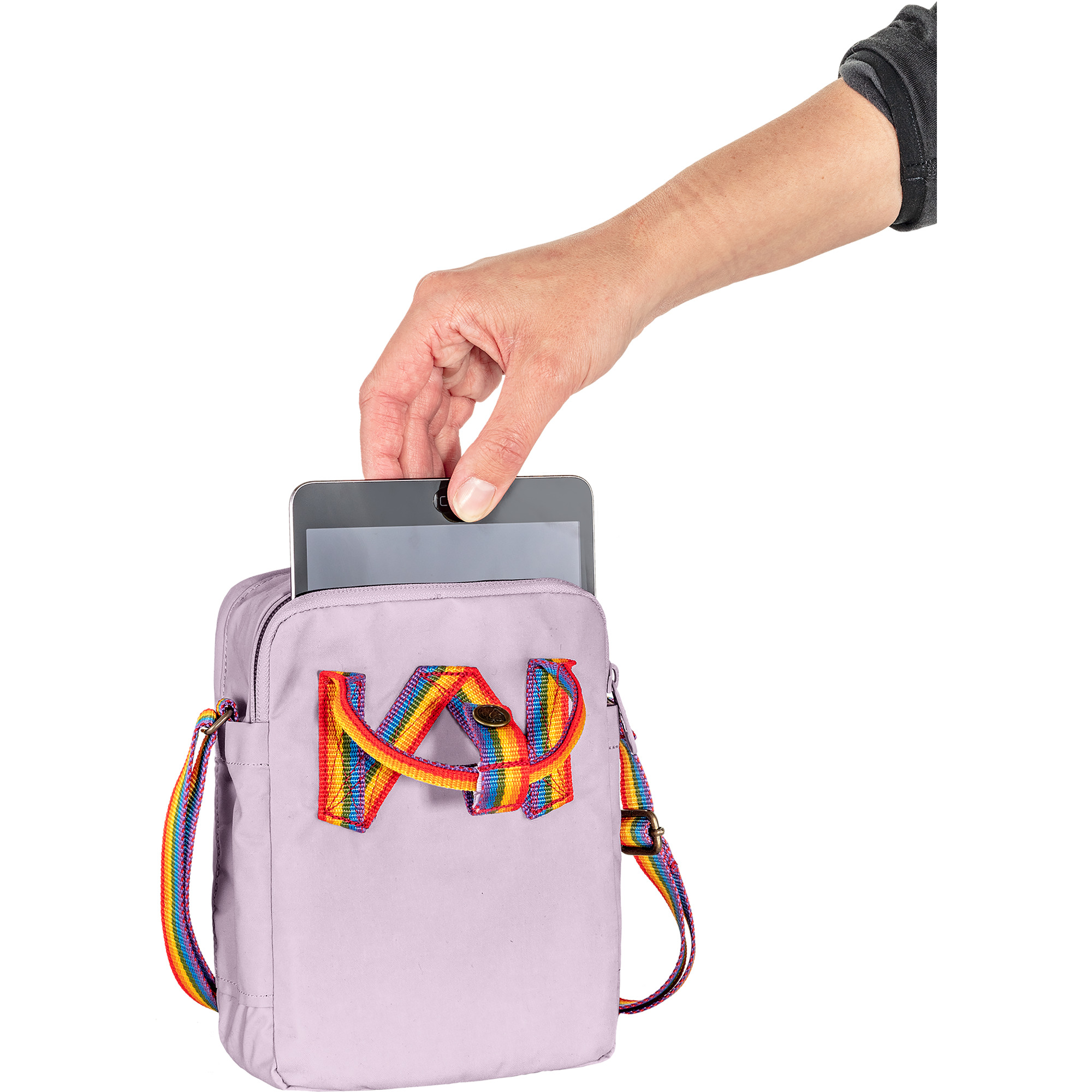 Kånken Rainbow Sling - Image 9
