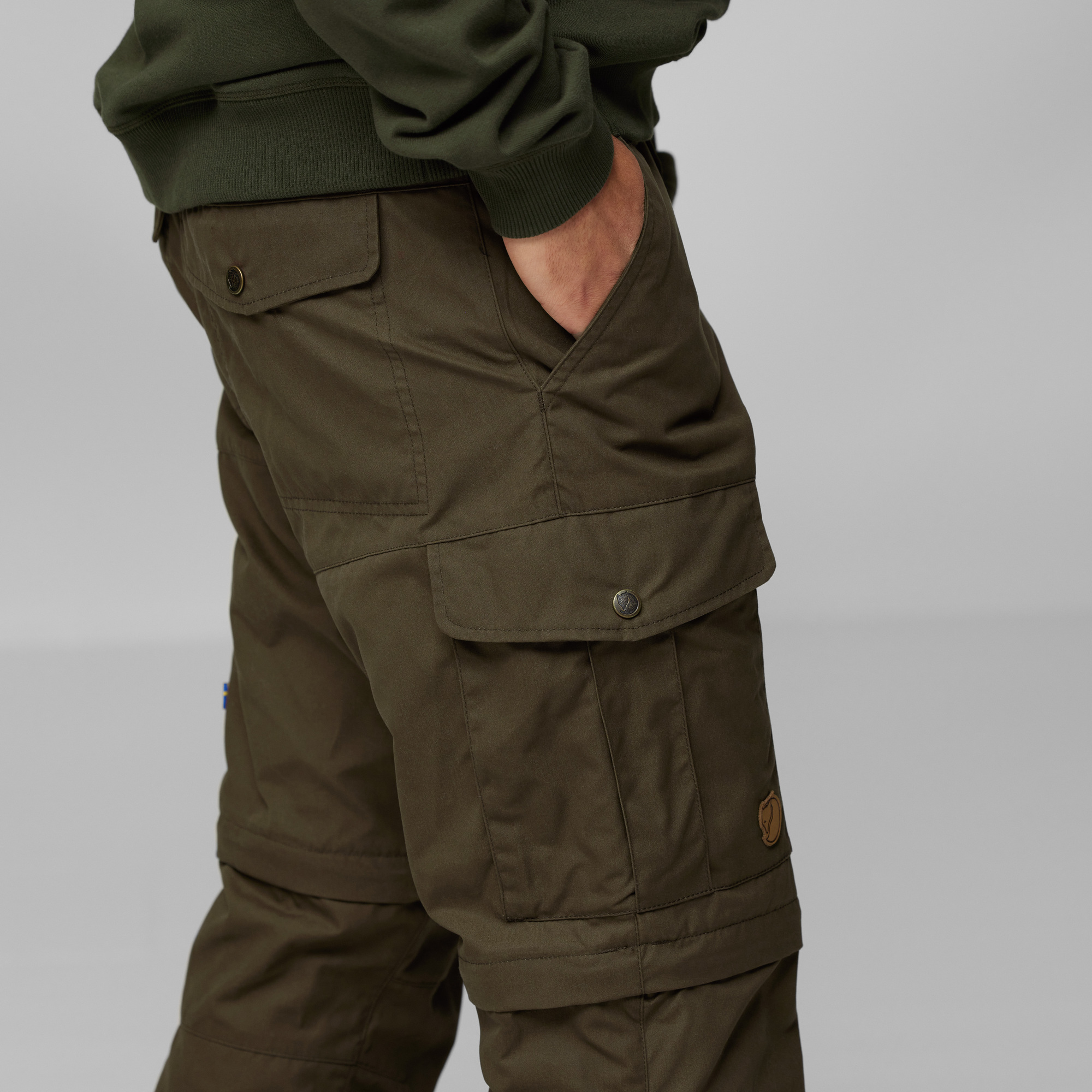 Karl Pro Zip-off Trousers M - Image 8