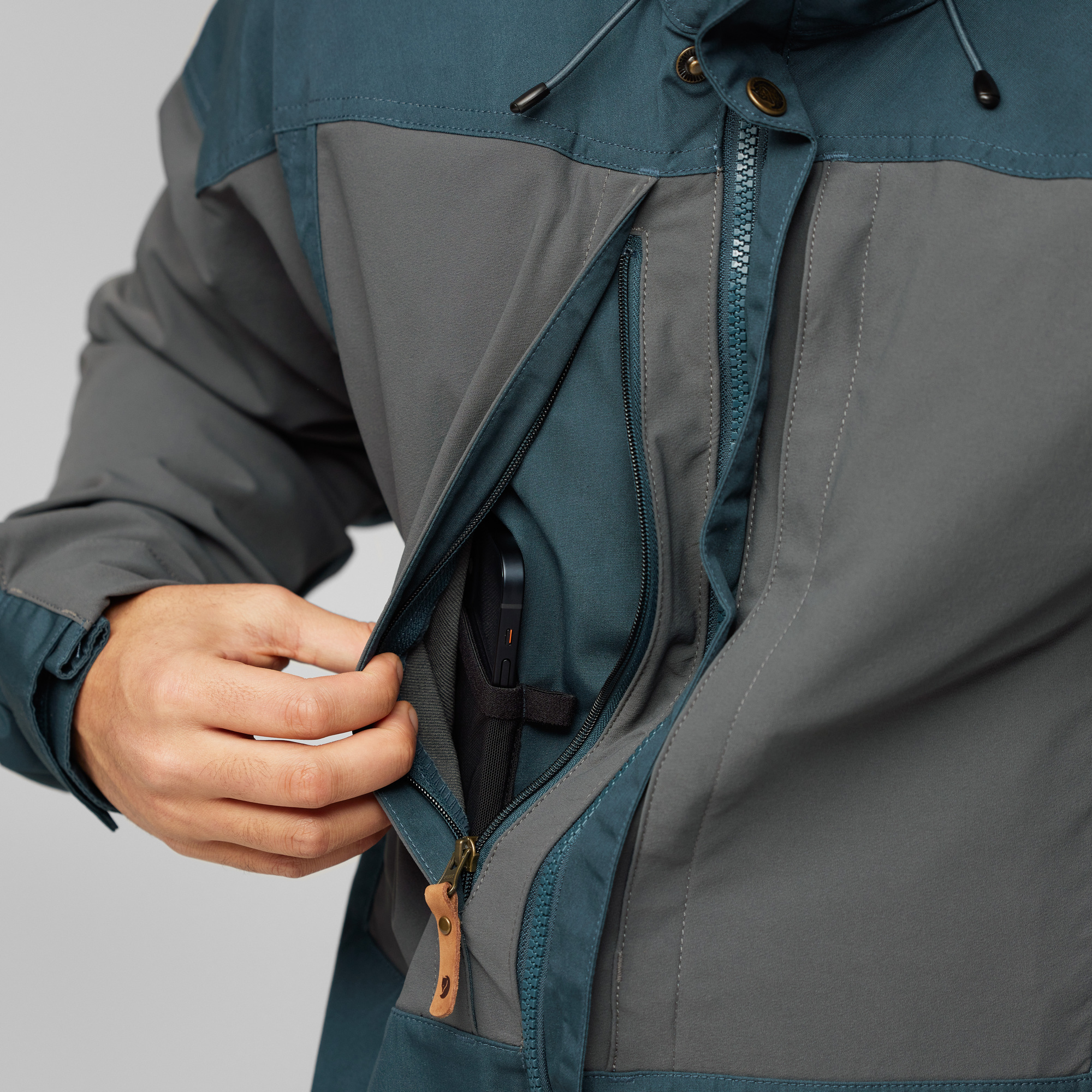 Keb Jacket M - Image 9