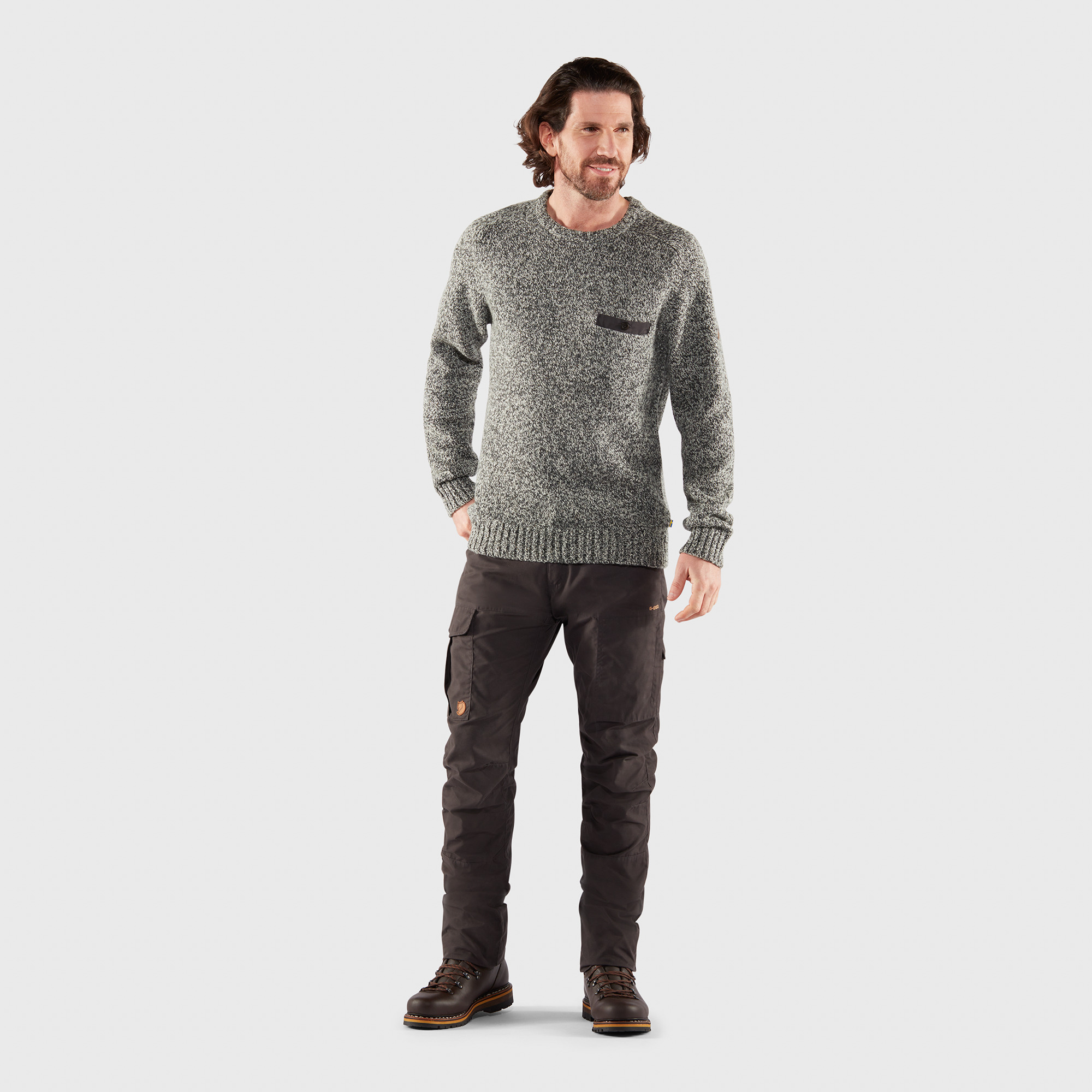 Lada Round-neck Sweater M - Image 1