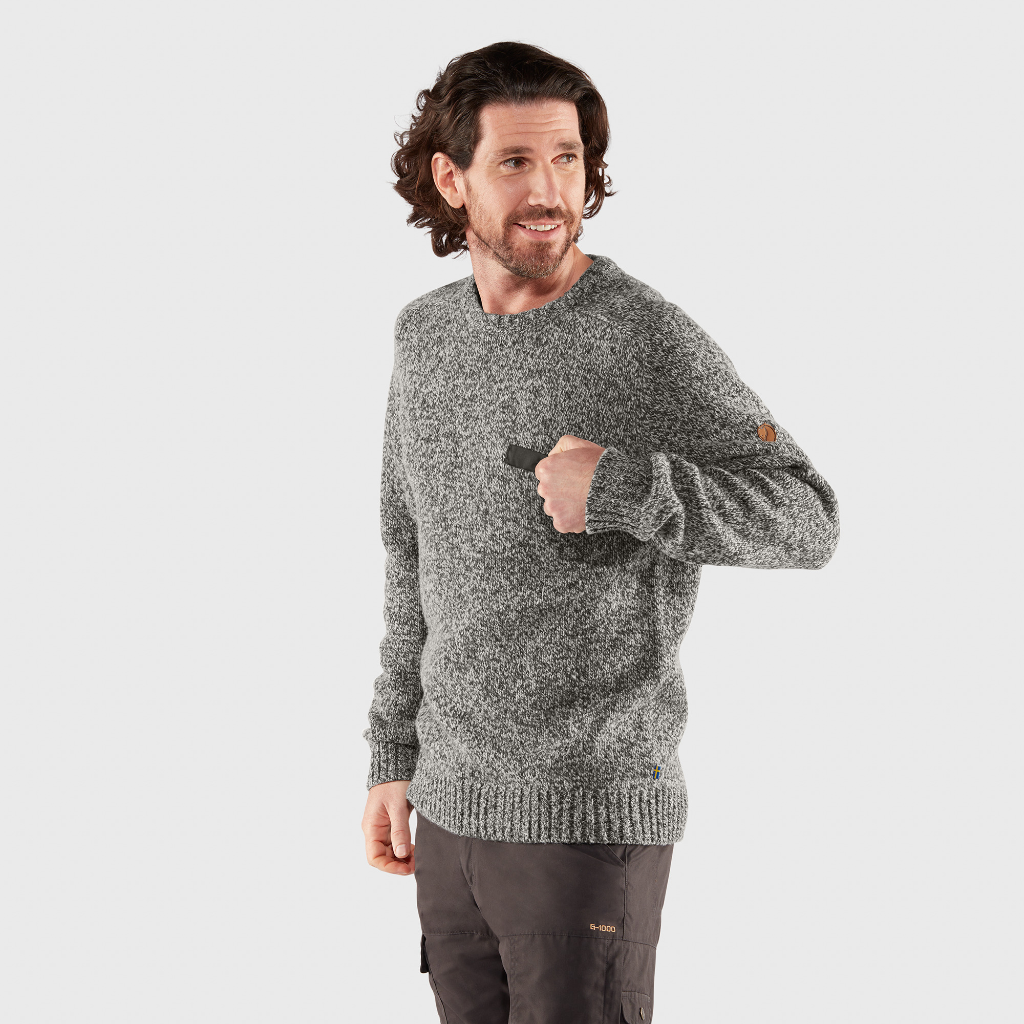 Lada Round-neck Sweater M - Image 3