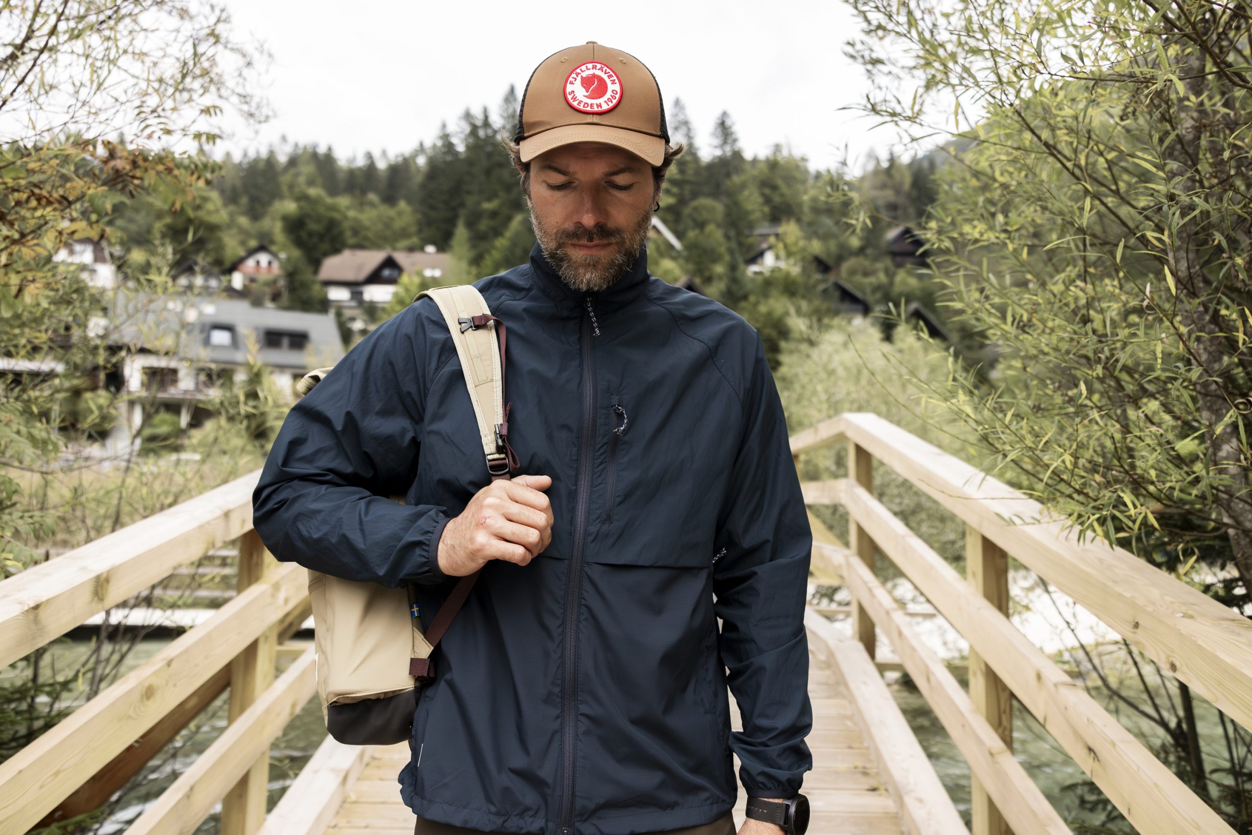 HC Hybrid Wind Jacket M - Image 9