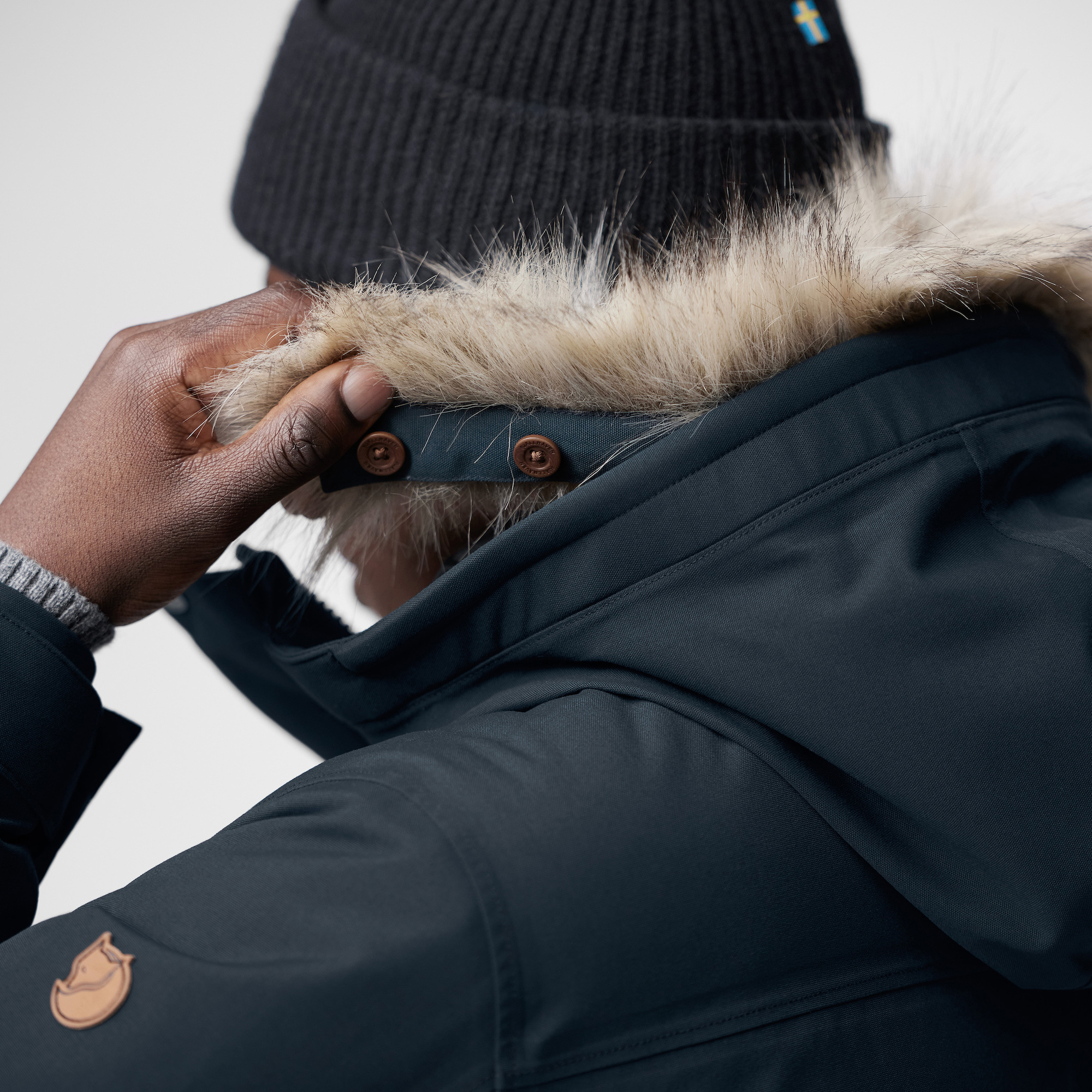 Nuuk Lite Parka M - Image 4