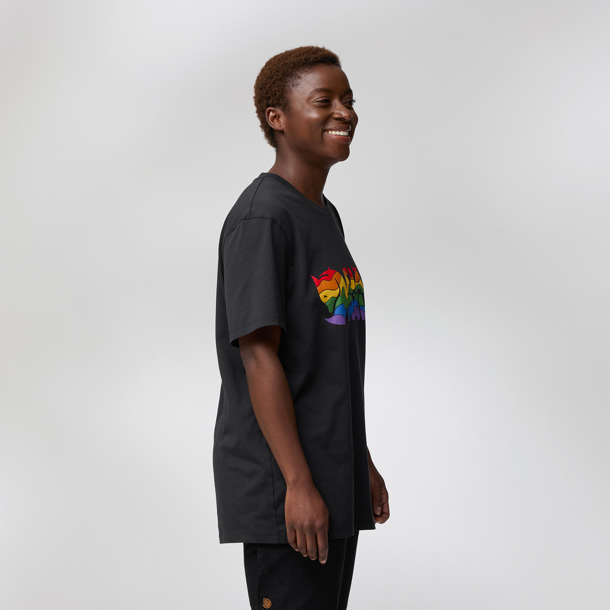 Rainbow T-shirt - Image 6