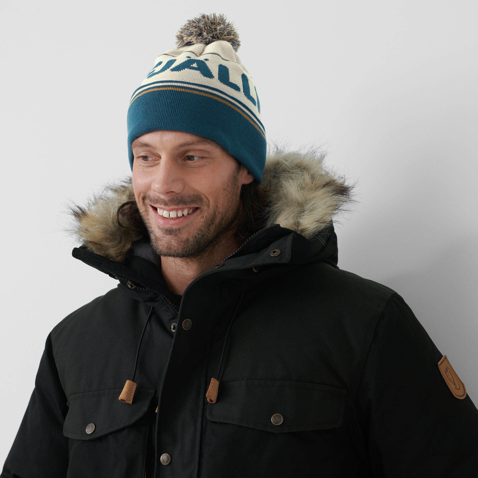 Singi Down Jacket M - Image 7