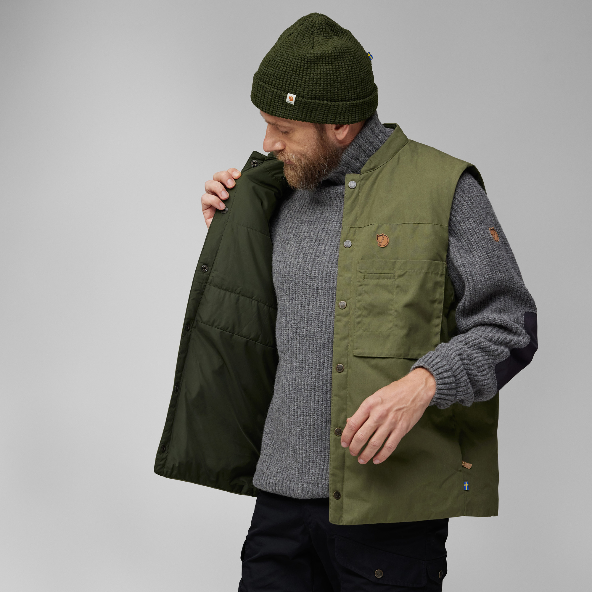 Singi Padded Vest M - Image 5