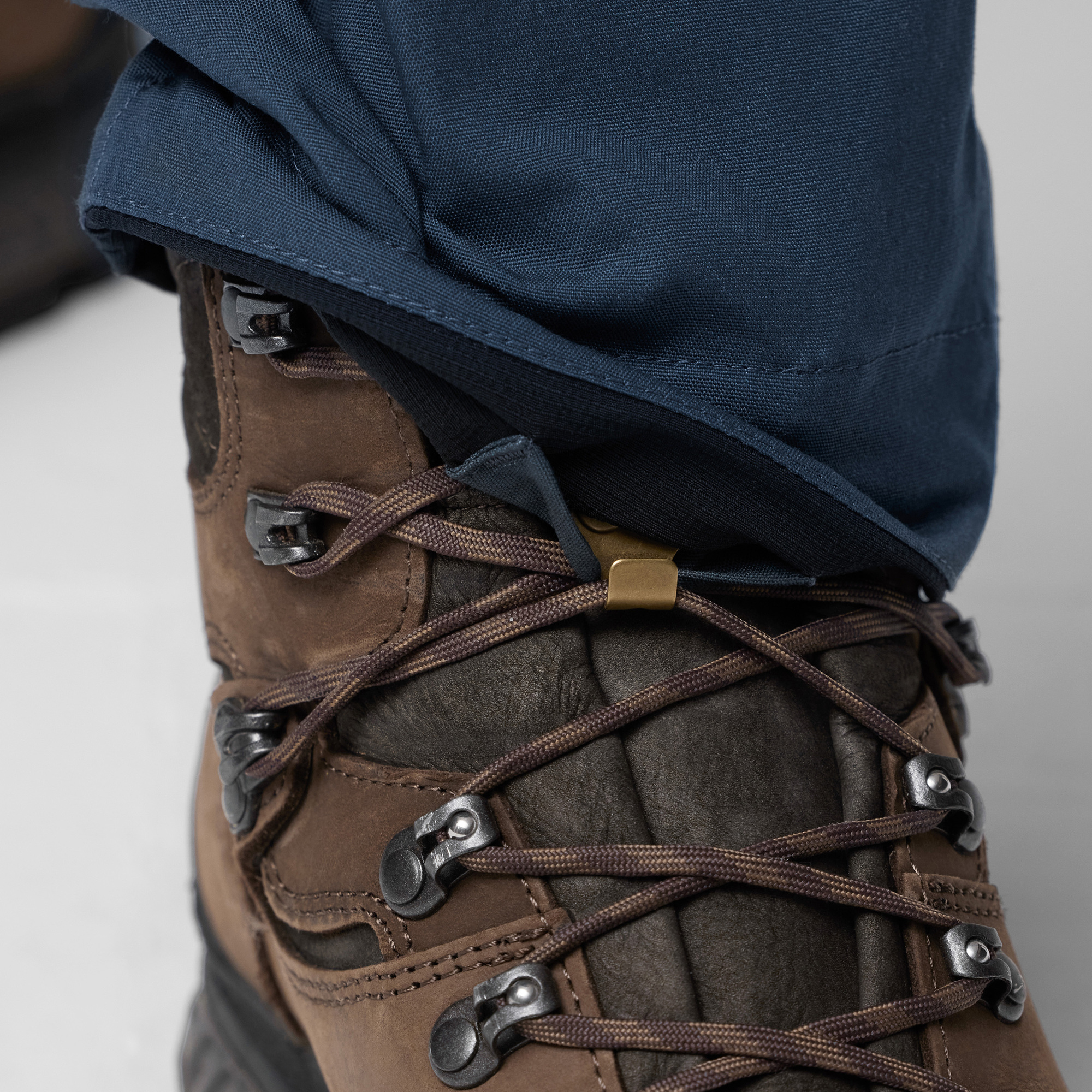 Singi X-Trousers M - Image 9