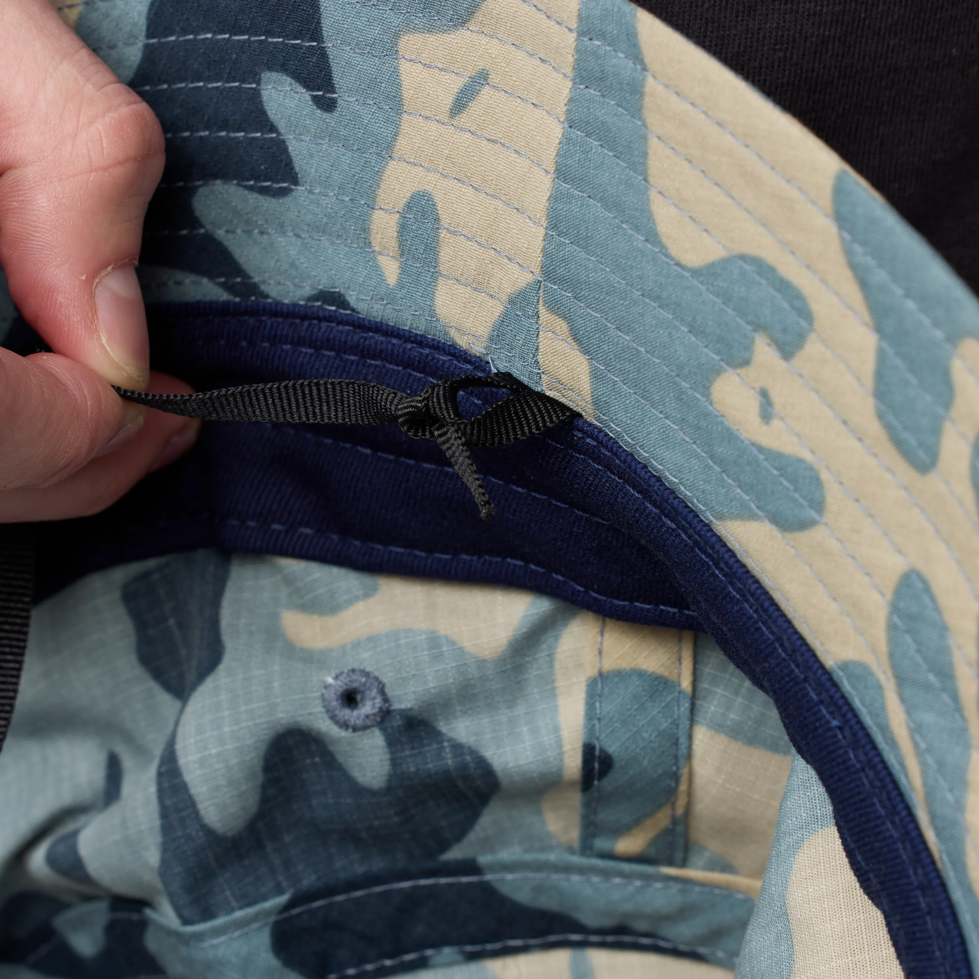 Vardag Bucket Hat - Image 7