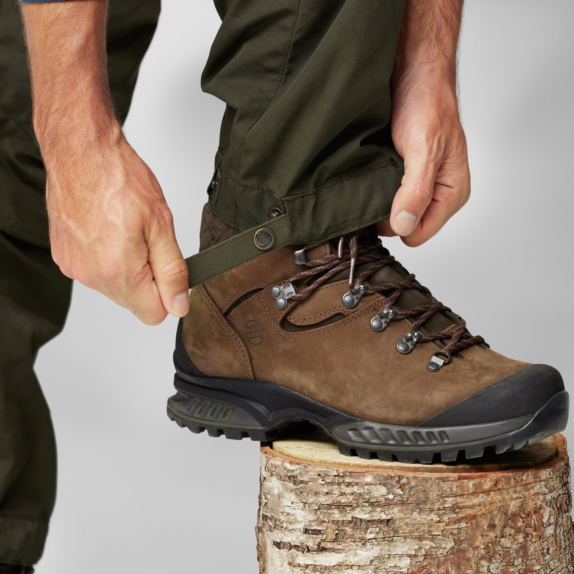 Vidda Pro Trousers M - Image 10